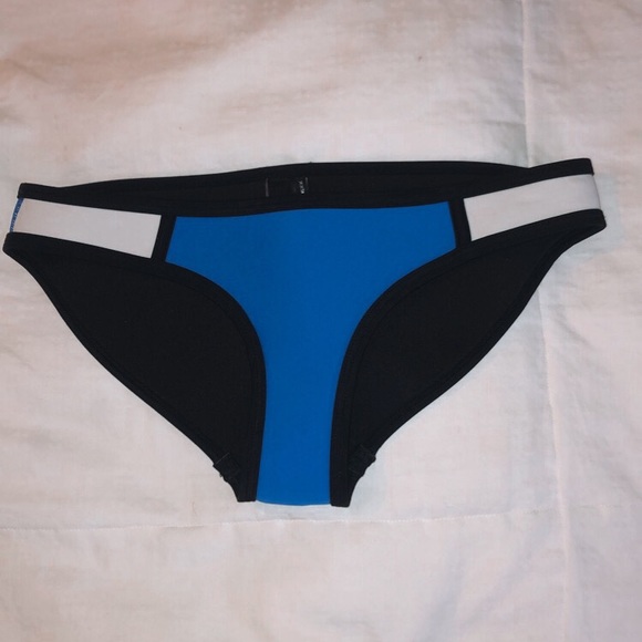 TRIANGL BIKINI BOTTOMS - Picture 3 of 3